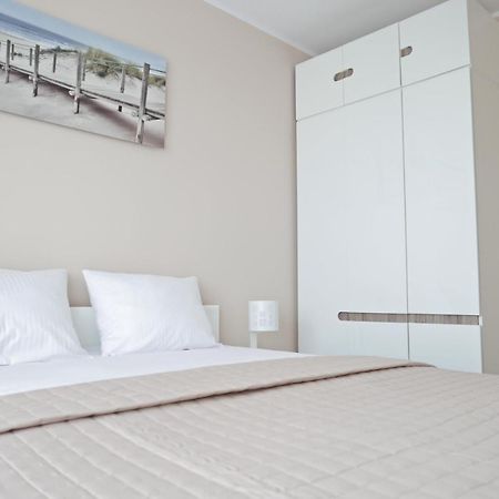 Storczyk & Szampanski Apartamenty Blizej Morza Kolobrzeg Bagian luar foto